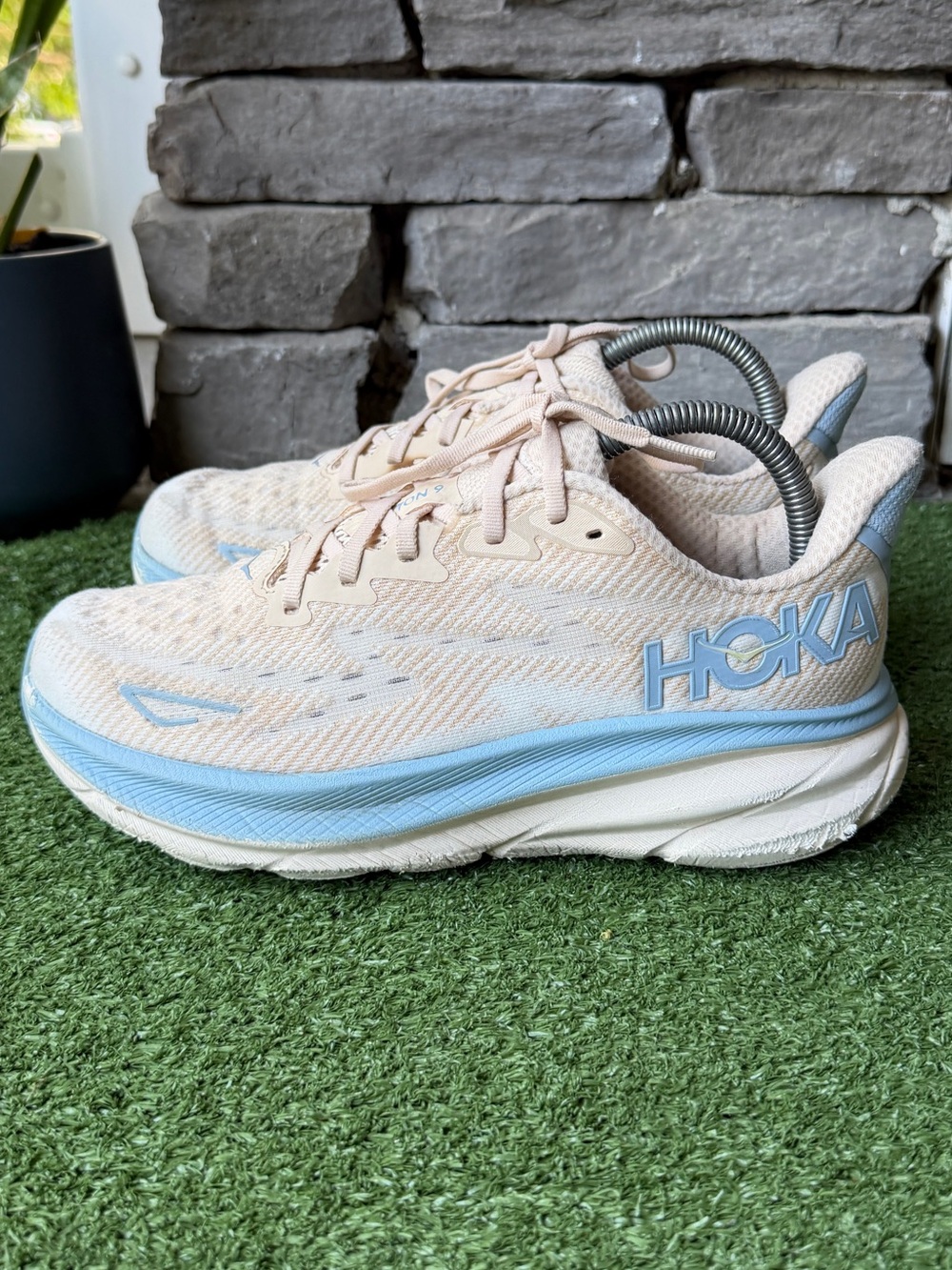 Hoka One One Clifton 9 Oak/Alabaster Women's Sneakers